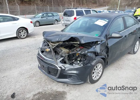 2017 Chevrolet Sonic Lt Auto из США, поврежденный, VIN 1G1JD5SH3H4138735